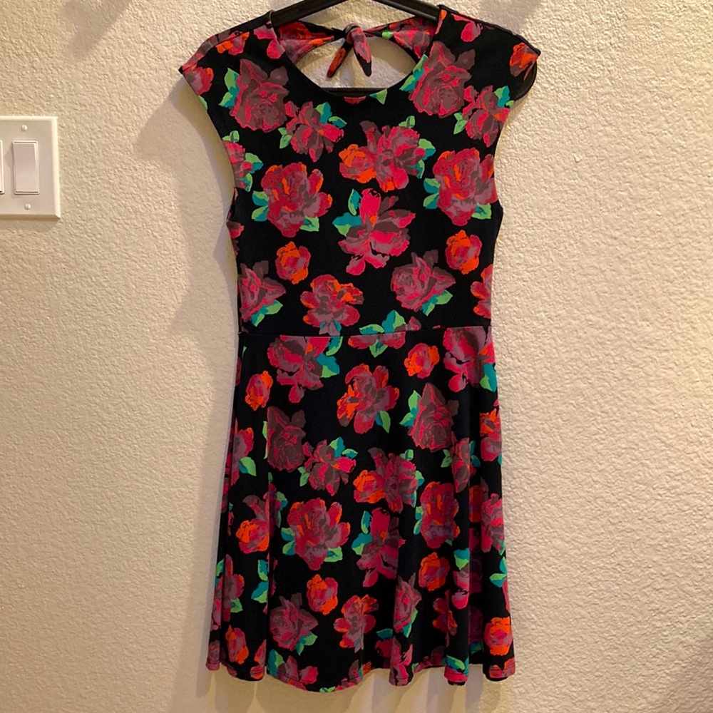 Aritzia Flower Mini Cotton Dress